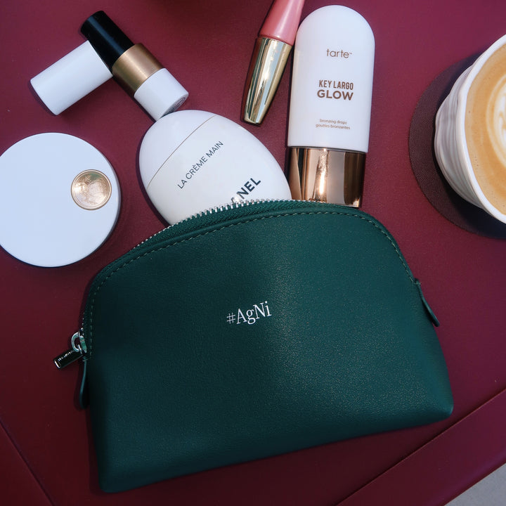 Limited Edition: #AgNi Travel Pouch Veganologie alternate