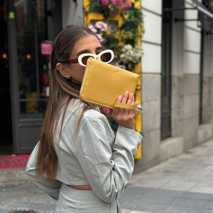 Demi Small Pouch Mustard alternate