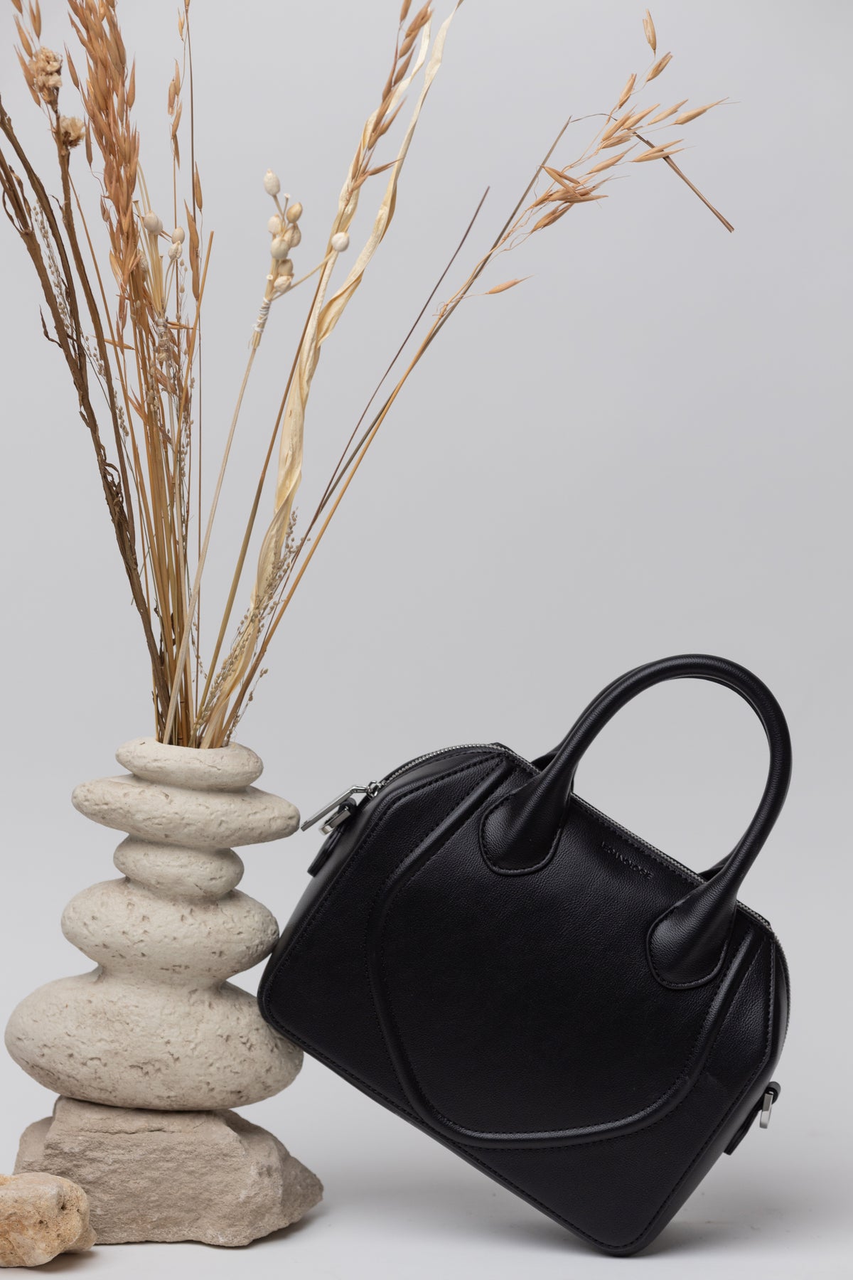 #Color_Onyx / Bamboo Fibre / Gold